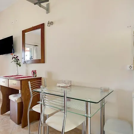 Apartament Vardia A Mikros Gialos